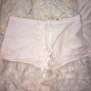 White H&M pj shorts